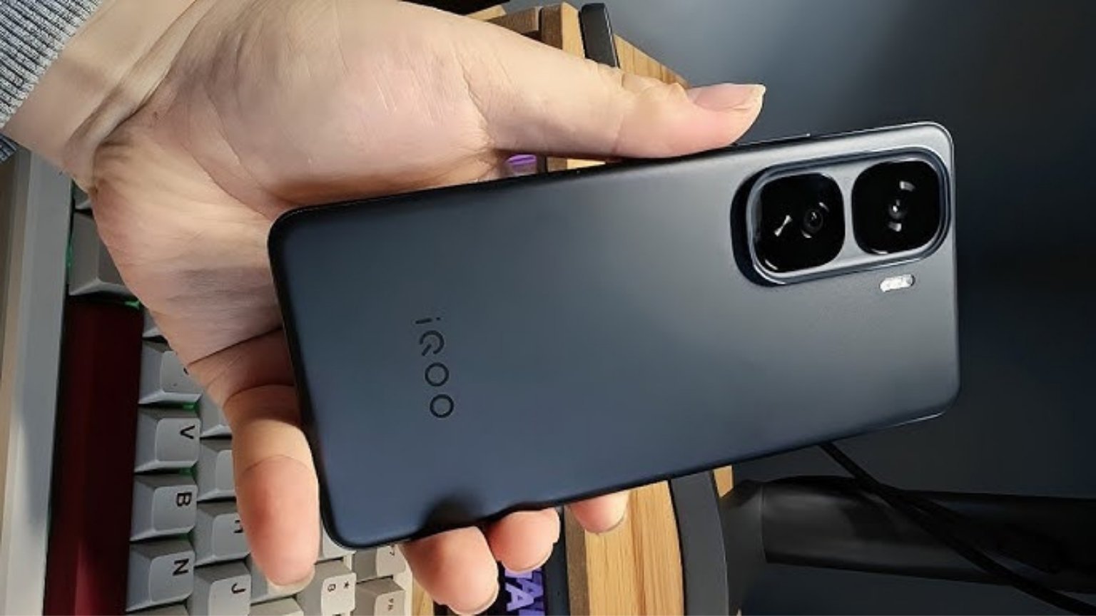 iQOO Neo 10