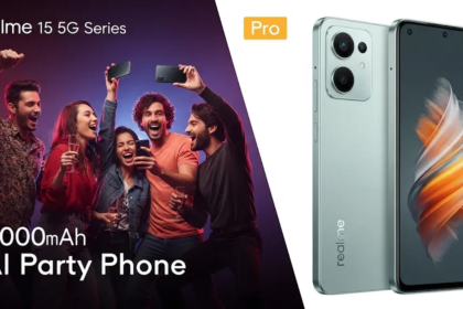 Realme 15 5G Series स्मार्टफोन की एक आधुनिक और प्रीमियम डिज़ाइन वाली छवि, जिसमें AI-पावर्ड एडिटिंग फीचर्स, ट्रिपल रियर कैमरा सेटअप और एक बड़ी 7,000mAh बैटरी दिखाई गई है, जिसमें प्रो वेरिएंट के 'AI पार्टी फोन' पहलू पर जोर दिया गया है।